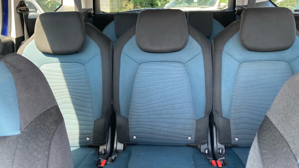 Citroen Grand C4 Picasso 1.6 BlueHDi Feel 5dr EAT6 Diesel Estate - Image 15