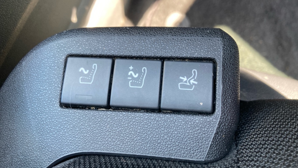 Citroen Grand C4 Picasso 1.6 BlueHDi Feel 5dr EAT6 Diesel Estate - Image 29