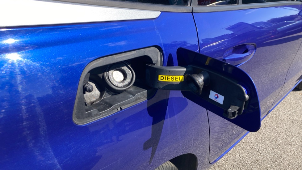 Citroen Grand C4 Picasso 1.6 BlueHDi Feel 5dr EAT6 Diesel Estate - Image 39