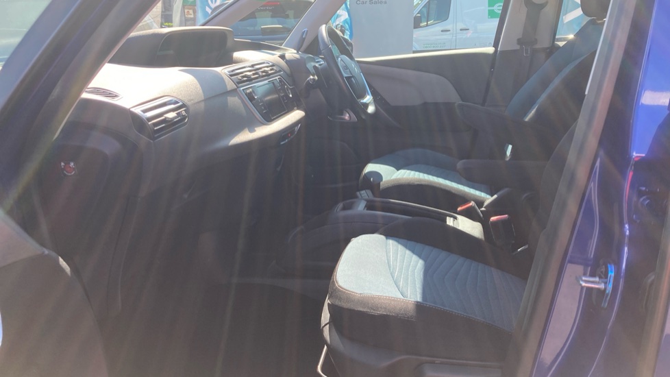 Citroen Grand C4 Picasso 1.6 BlueHDi Feel 5dr EAT6 Diesel Estate - Image 47