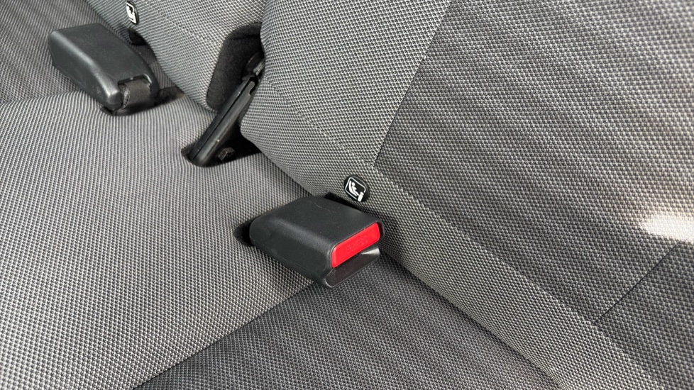 Toyota Aygo 1.0 VVT-i X-Press 5dr Petrol Hatchback - Image 17