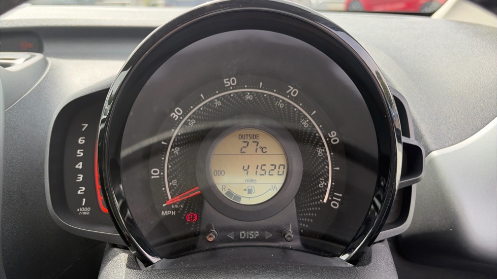 Toyota Aygo 1.0 VVT-i X-Press 5dr Petrol Hatchback - Image 18