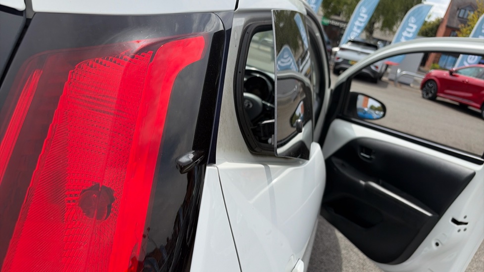 Toyota Aygo 1.0 VVT-i X-Press 5dr Petrol Hatchback - Image 36
