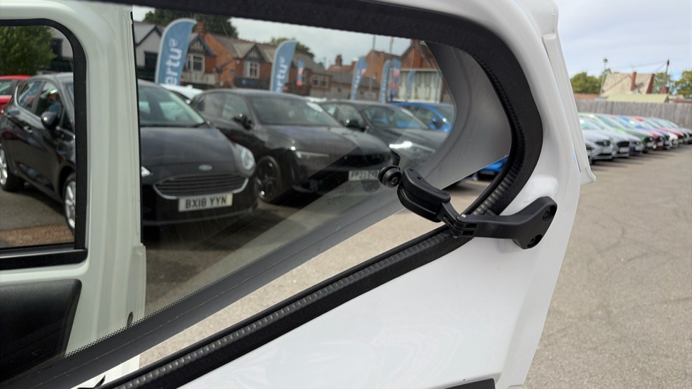 Toyota Aygo 1.0 VVT-i X-Press 5dr Petrol Hatchback - Image 37