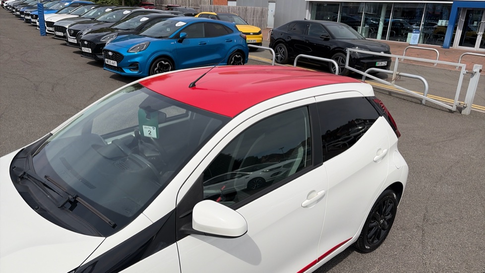 Toyota Aygo 1.0 VVT-i X-Press 5dr Petrol Hatchback - Image 38