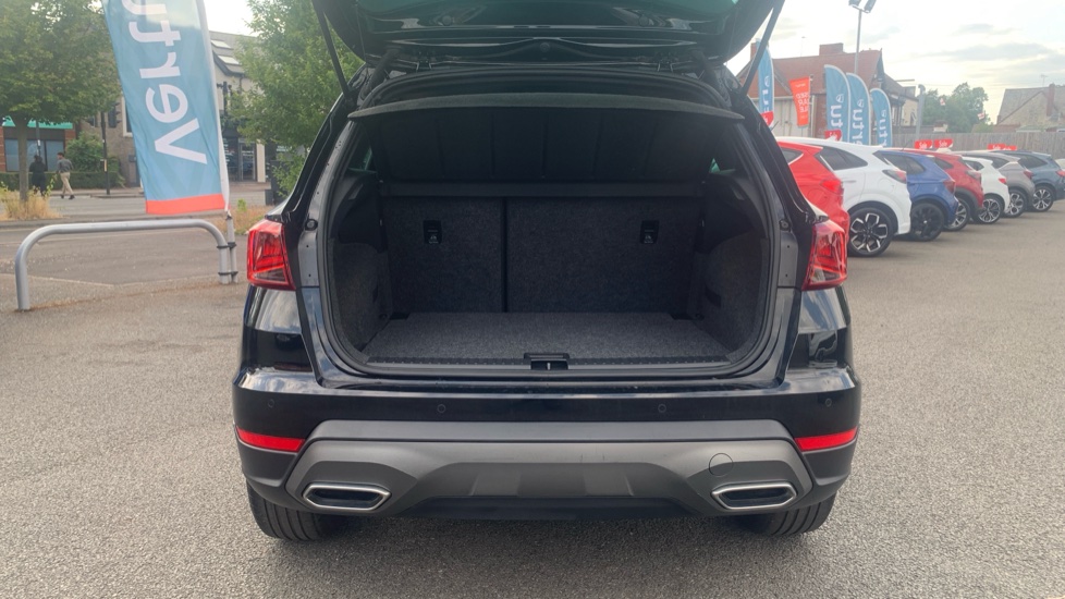 SEAT Arona 1.0 TSI 110 FR 5dr Petrol Hatchback - Image 4