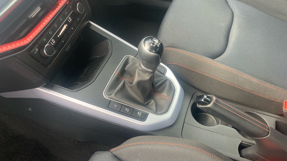SEAT Arona 1.0 TSI 110 FR 5dr Petrol Hatchback - Image 13