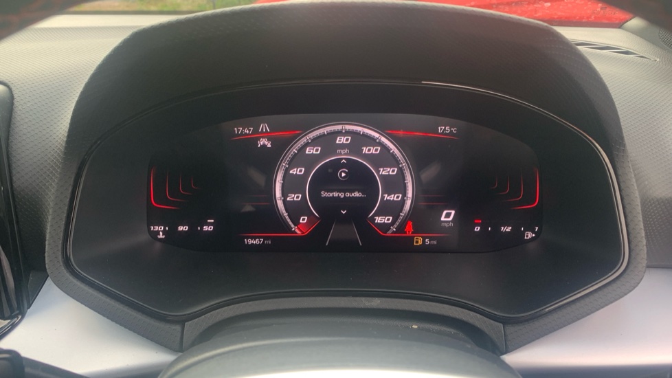 SEAT Arona 1.0 TSI 110 FR 5dr Petrol Hatchback - Image 18