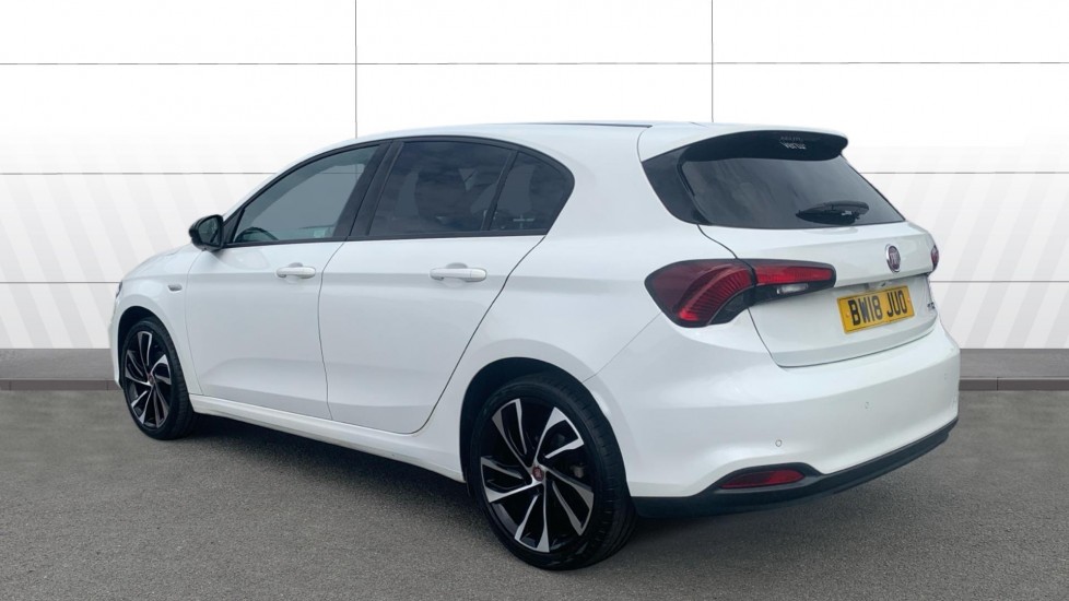 Fiat Tipo 1.4 T-Jet [120] S Design 5dr Petrol Hatchback - Image 2
