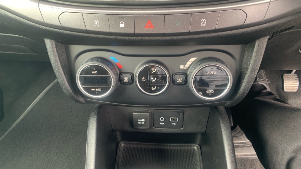 Fiat Tipo 1.4 T-Jet [120] S Design 5dr Petrol Hatchback - Image 31