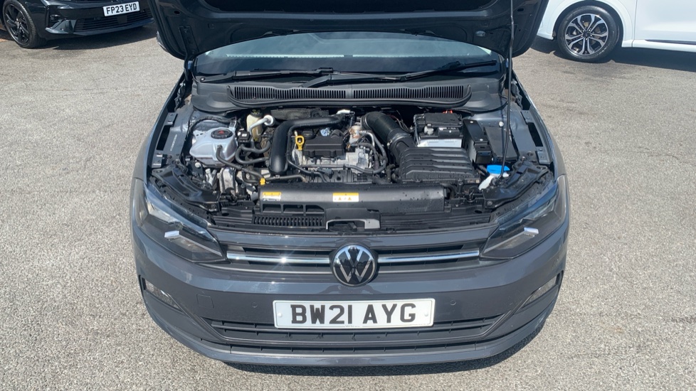 Volkswagen Polo 1.0 TSI 95 Match 5dr Petrol Hatchback - Image 8