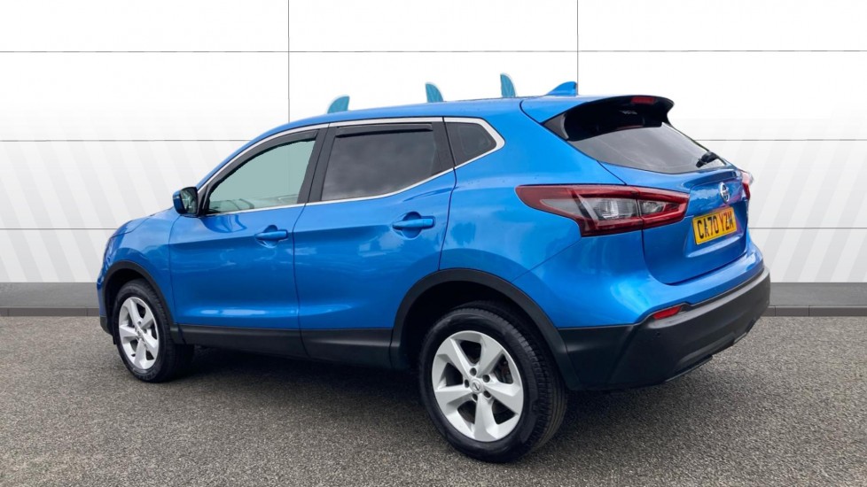 Nissan Qashqai 1.3 DiG-T 160 [157] Acenta Premium 5dr DCT Petrol Hatchback - Image 2