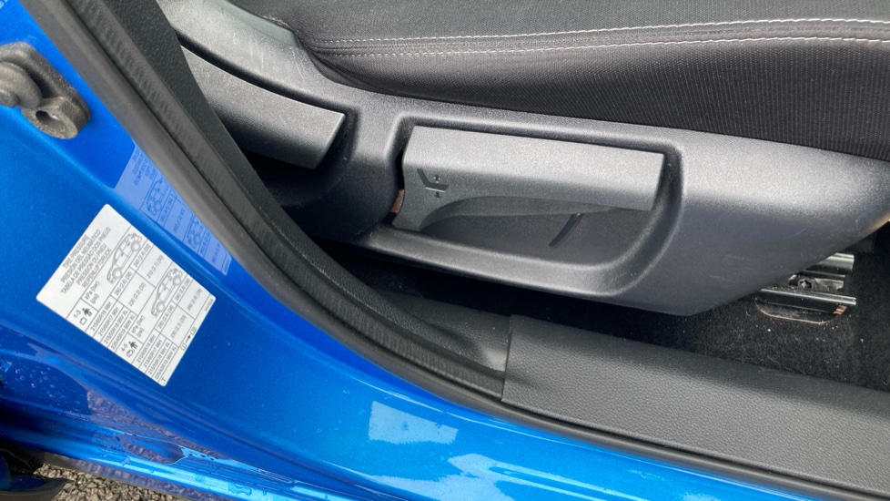 Nissan Qashqai 1.3 DiG-T 160 [157] Acenta Premium 5dr DCT Petrol Hatchback - Image 23