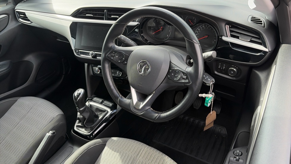 Vauxhall Corsa 1.2 SE 5dr Petrol Hatchback - Image 11