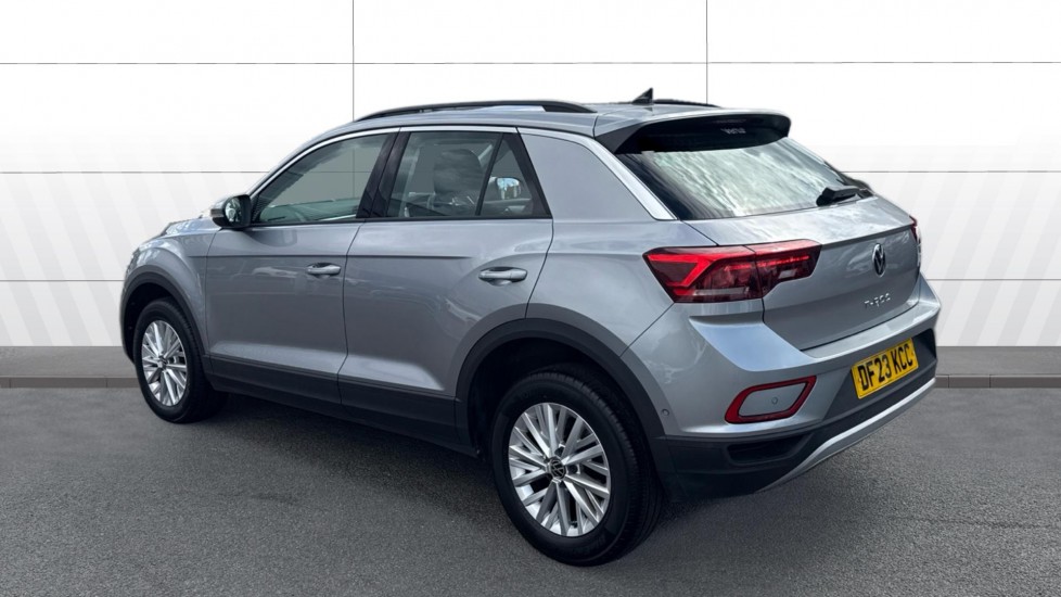 Volkswagen T-Roc 1.0 TSI Life 5dr Petrol Hatchback - Image 2