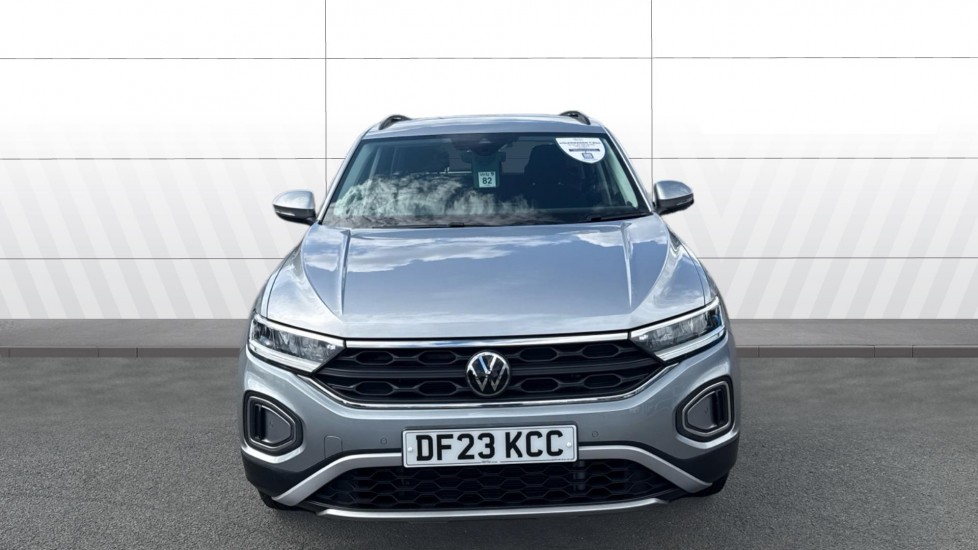 Volkswagen T-Roc 1.0 TSI Life 5dr Petrol Hatchback - Image 3