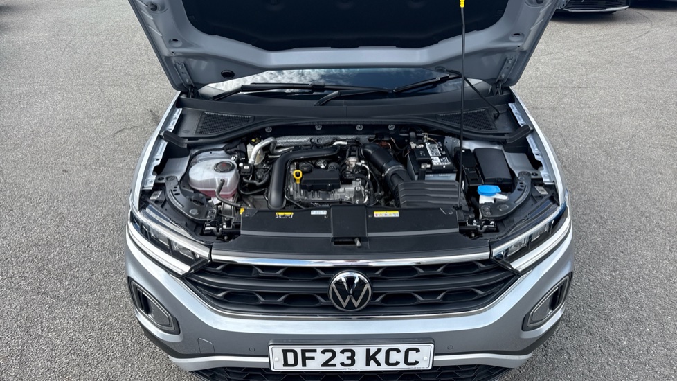 Volkswagen T-Roc 1.0 TSI Life 5dr Petrol Hatchback - Image 8