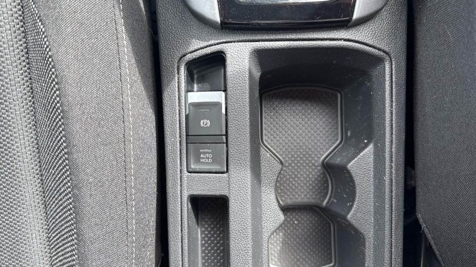Volkswagen T-Roc 1.0 TSI Life 5dr Petrol Hatchback - Image 22