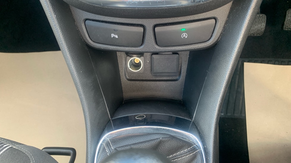 Vauxhall Mokka 1.6i Exclusiv 5dr Petrol Hatchback - Image 29