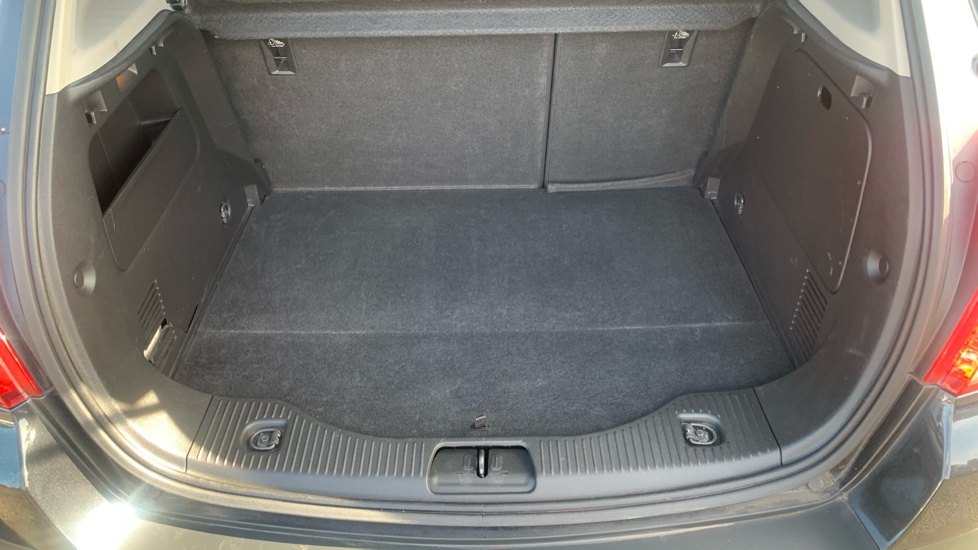 Vauxhall Mokka 1.6i Exclusiv 5dr Petrol Hatchback - Image 47