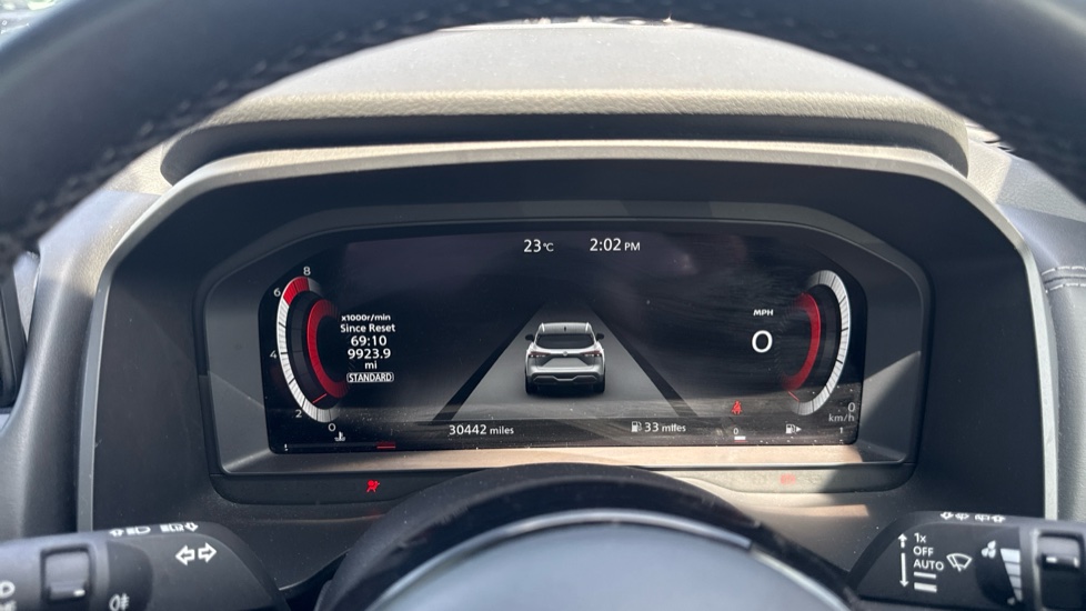Nissan Qashqai 1.3 DiG-T MH N-Connecta 5dr Petrol Hatchback - Image 18