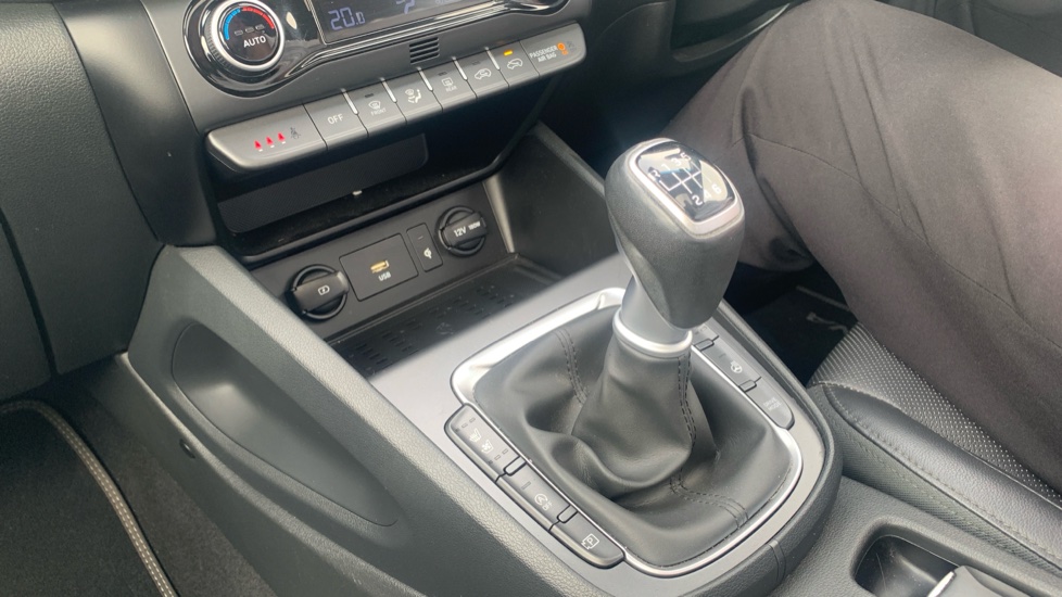 Hyundai KONA 1.0 TGDi 48V MHEV Ultimate 5dr Petrol Hatchback - Image 13