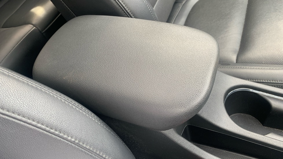 Hyundai KONA 1.0 TGDi 48V MHEV Ultimate 5dr Petrol Hatchback - Image 37