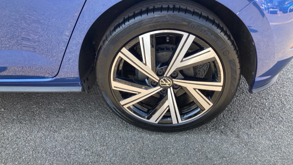 Volkswagen Polo 1.0 TSI R-Line 5dr Petrol Hatchback - Image 26