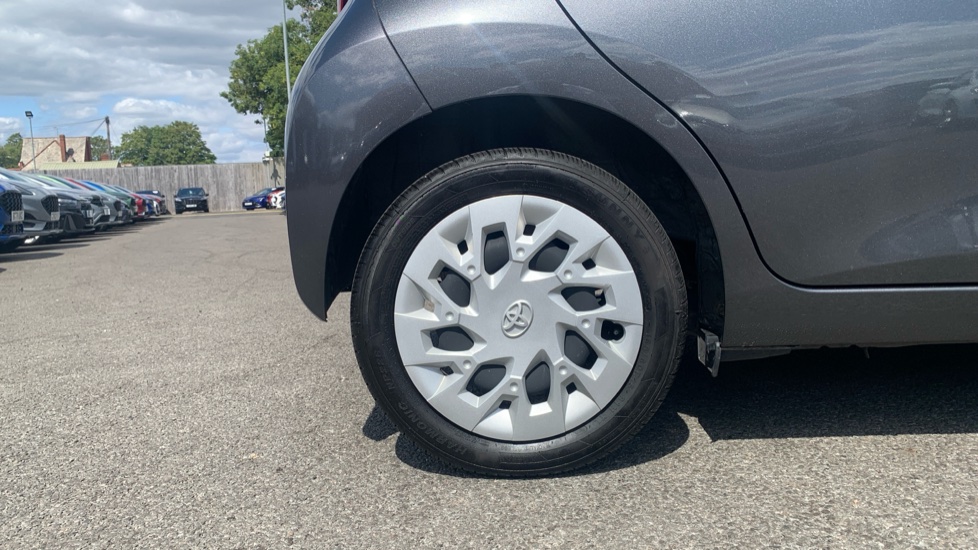 Toyota Aygo 1.0 VVT-i X-Play TSS 5dr Petrol Hatchback - Image 7