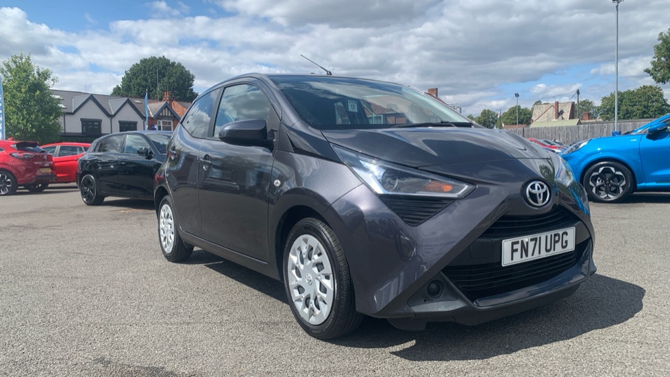 Toyota Aygo 1.0 VVT-i X-Play TSS 5dr Petrol Hatchback - Image 40