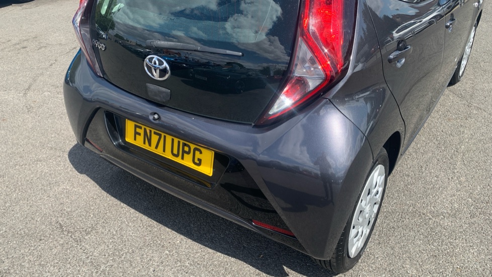 Toyota Aygo 1.0 VVT-i X-Play TSS 5dr Petrol Hatchback - Image 45