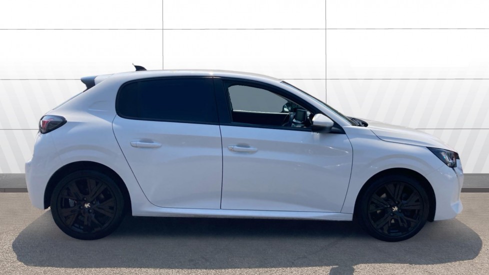 Peugeot 208 1.2 PureTech 100 Allure 5dr Petrol Hatchback - Image 5