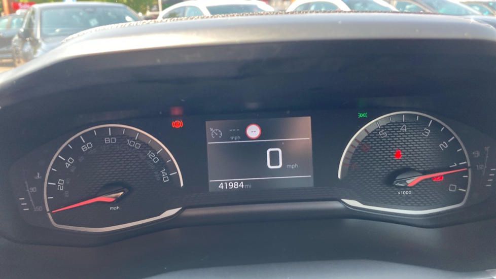 Peugeot 208 1.2 PureTech 100 Allure 5dr Petrol Hatchback - Image 18