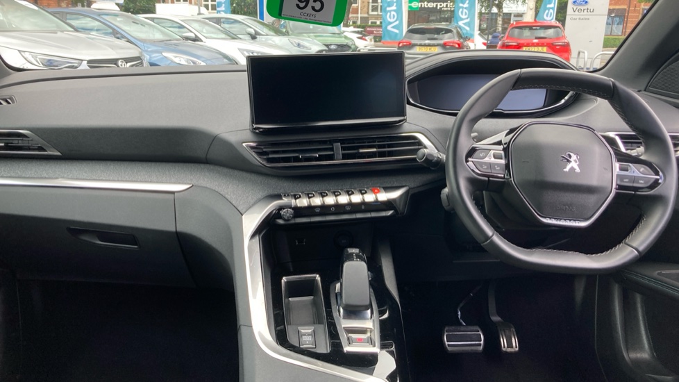 Peugeot 3008 1.6 Hybrid 180 Allure Premium+ 5dr e-EAT8 Estate - Image 10