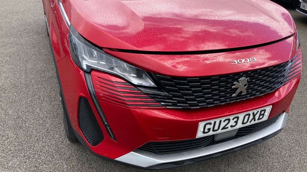 Peugeot 3008 1.6 Hybrid 180 Allure Premium+ 5dr e-EAT8 Estate - Image 21