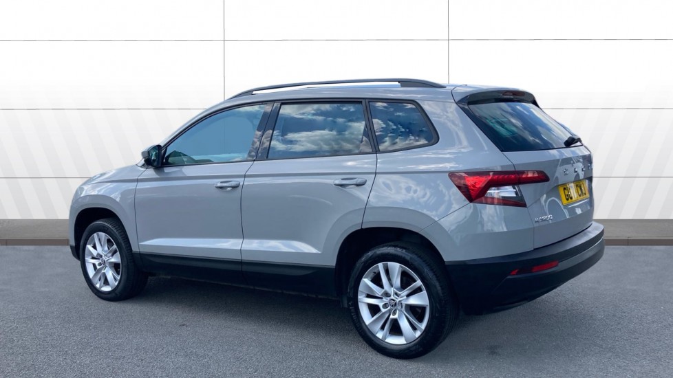 Skoda Karoq 1.5 TSI SE Technology 5dr DSG Petrol Estate - Image 2