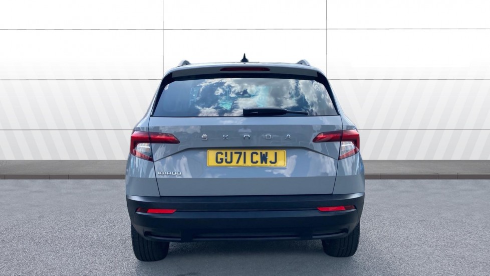 Skoda Karoq 1.5 TSI SE Technology 5dr DSG Petrol Estate - Image 6