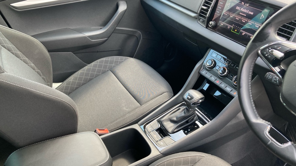 Skoda Karoq 1.5 TSI SE Technology 5dr DSG Petrol Estate - Image 14