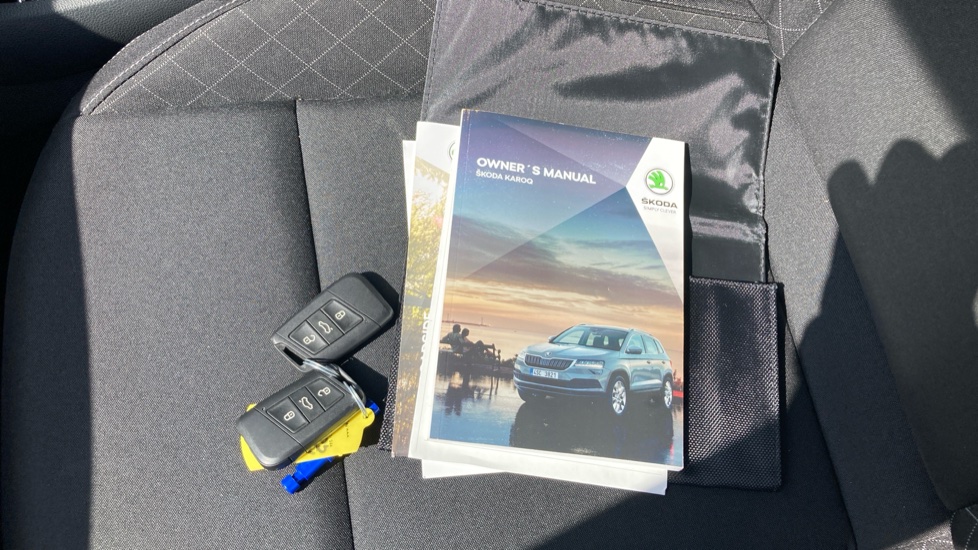 Skoda Karoq 1.5 TSI SE Technology 5dr DSG Petrol Estate - Image 19