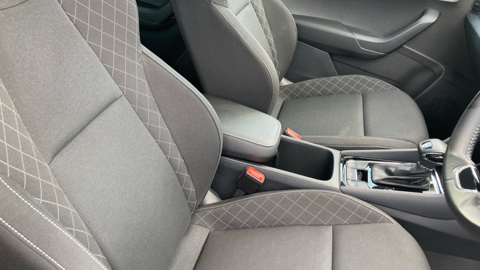 Skoda Karoq 1.5 TSI SE Technology 5dr DSG Petrol Estate - Image 23