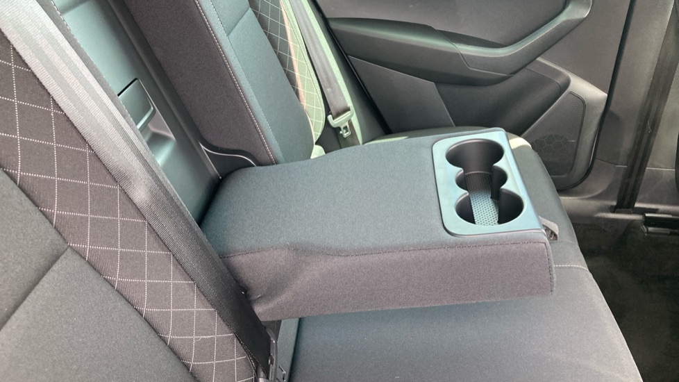 Skoda Karoq 1.5 TSI SE Technology 5dr DSG Petrol Estate - Image 50