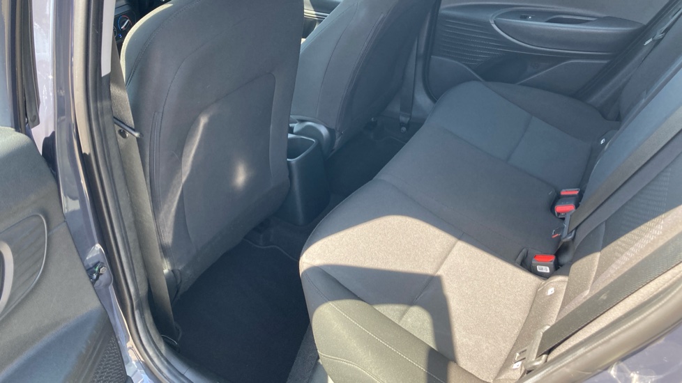 Hyundai i20 1.0T GDi Advance 5dr Petrol Hatchback - Image 16