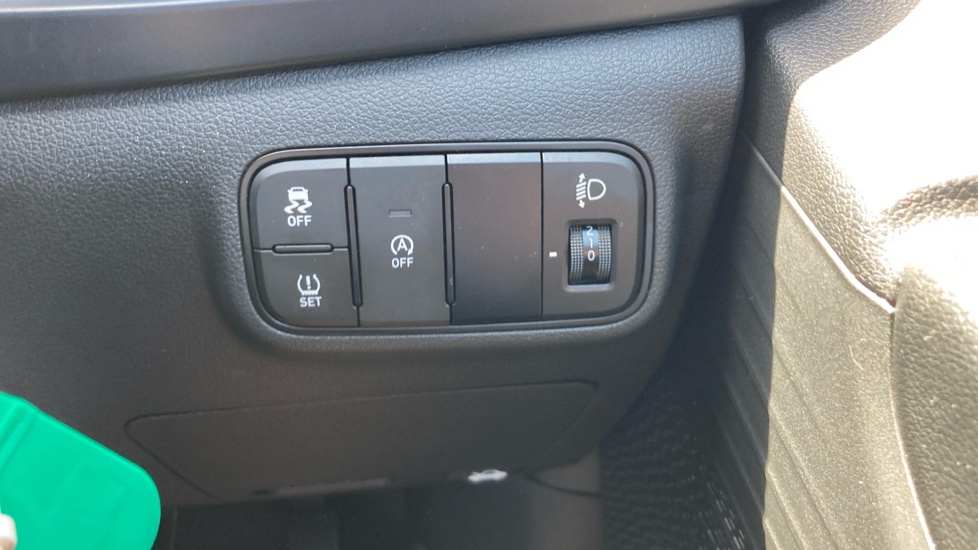 Hyundai i20 1.0T GDi Advance 5dr Petrol Hatchback - Image 32