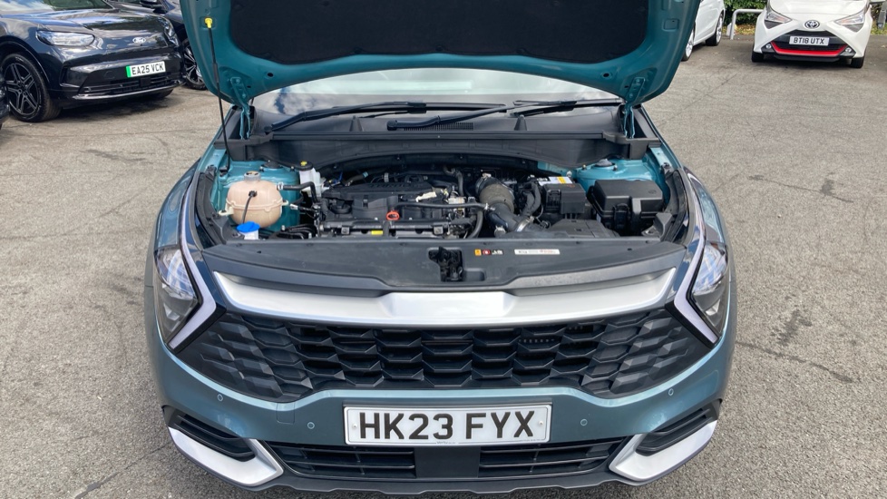 Kia Sportage 1.6T GDi ISG 2 5dr Petrol Estate - Image 8