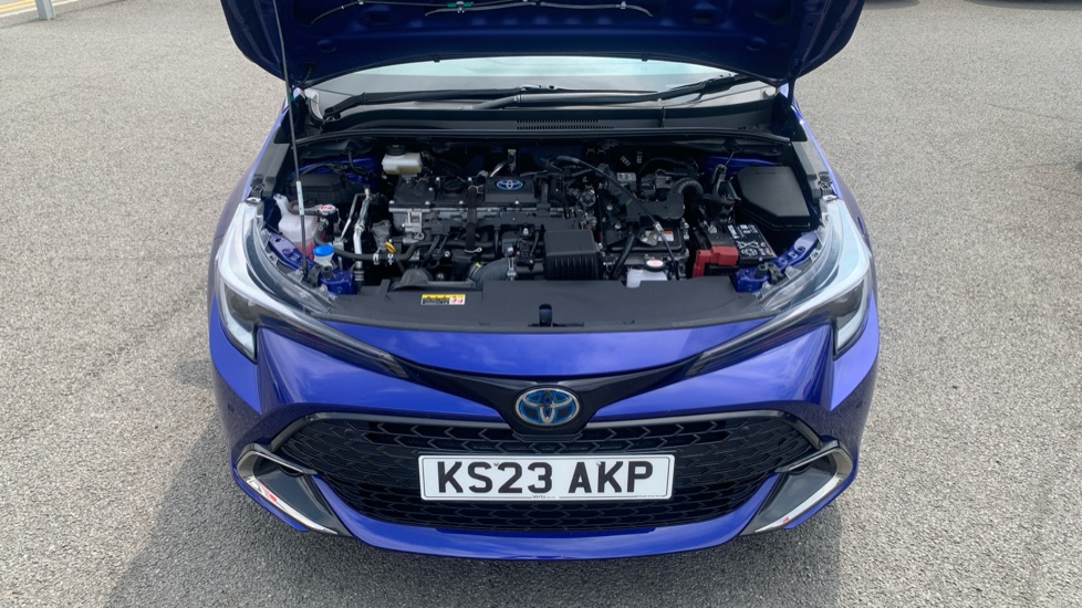 Toyota Corolla 1.8 Hybrid Design 5dr CVT Hybrid Estate - Image 8