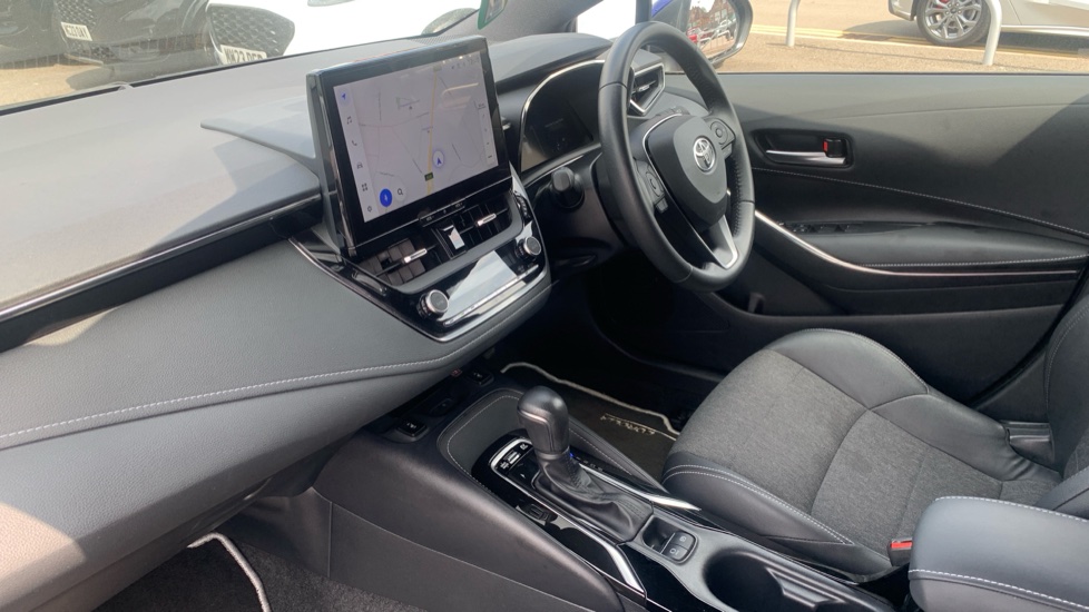 Toyota Corolla 1.8 Hybrid Design 5dr CVT Hybrid Estate - Image 9