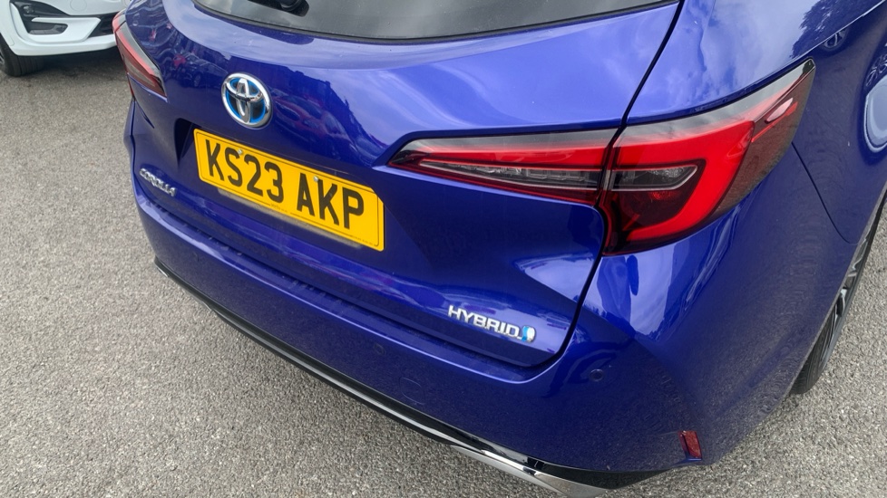 Toyota Corolla 1.8 Hybrid Design 5dr CVT Hybrid Estate - Image 47