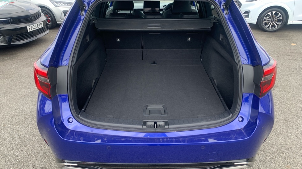 Toyota Corolla 1.8 Hybrid Design 5dr CVT Hybrid Estate - Image 48