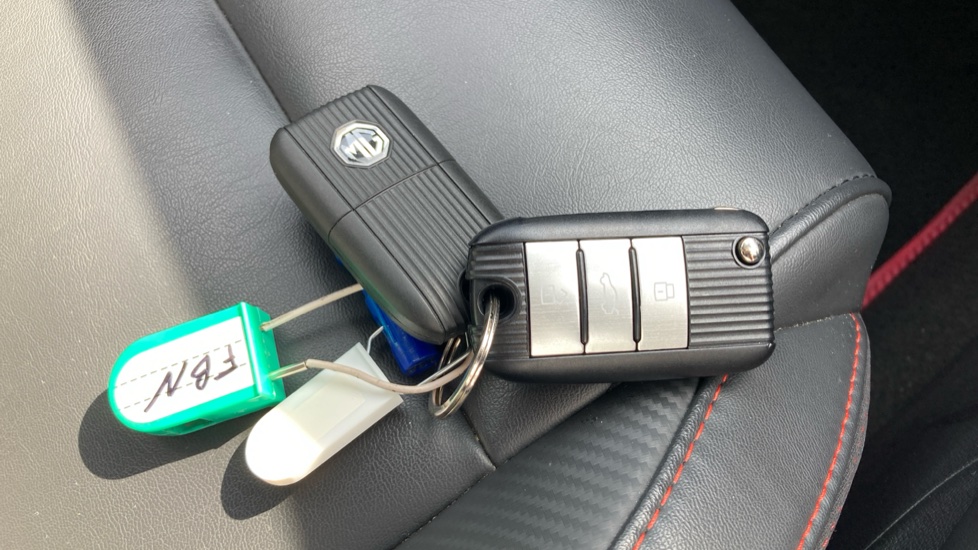 MG ZS 1.5 VTi-TECH Exclusive 5dr Petrol Hatchback - Image 19