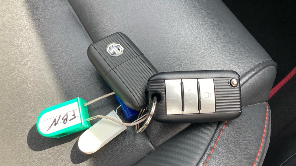 MG ZS 1.5 VTi-TECH Exclusive 5dr Petrol Hatchback - Image 20